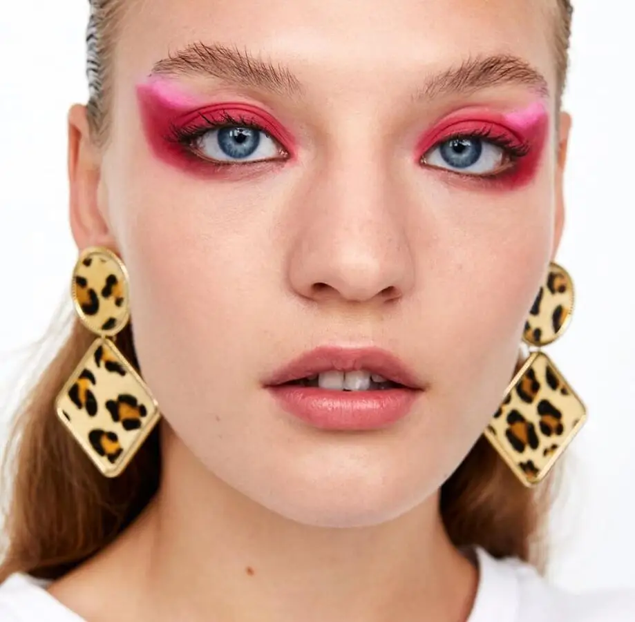 Bohemian Vintage Geometric Round Square Dangle Drop Earrings Women Design Leopard Leopard Long Boho Fashion Female Party Jewelry
Bohemian Vintage Geometric Round Square Dangle Drop Earrings Women Design Leopard Leopard Long Boho Fashion Female Party Jewelry
