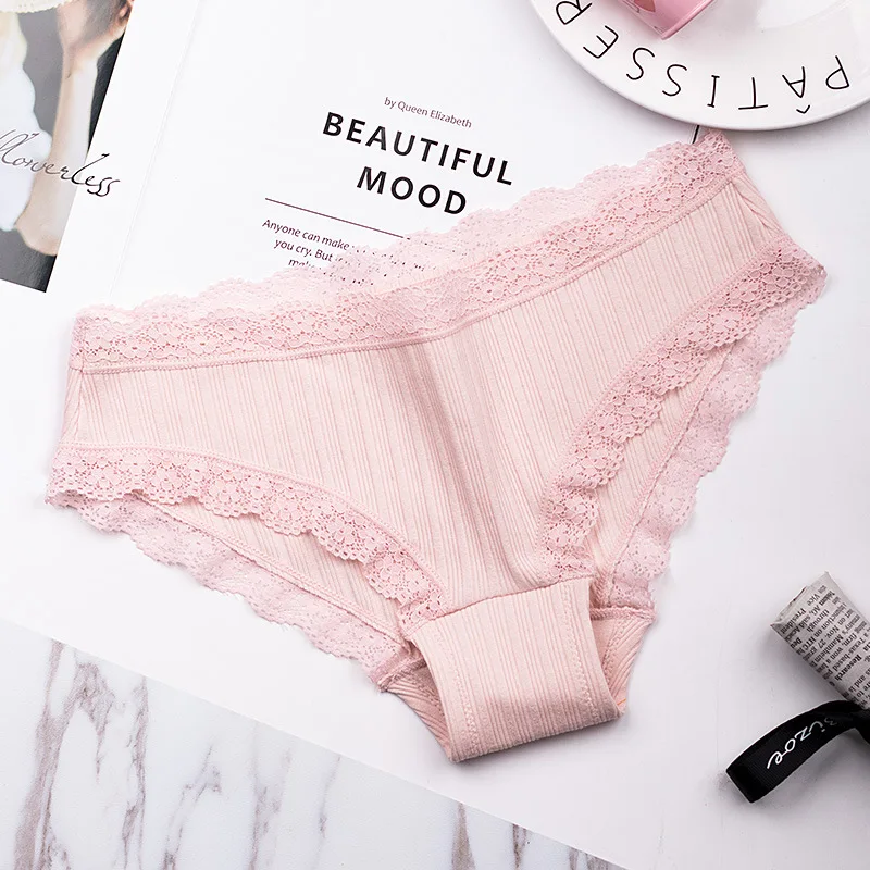 Famous Brand Women's Cotton Panties Female Lace Edge Breathable Briefs Sexy Underwear Women Cotton Crotch Lingerie Intimates
Famous Brand Women's Cotton Panties Female Lace Edge Breathable Briefs Sexy Underwear Women Cotton Crotch Lingerie Intimates