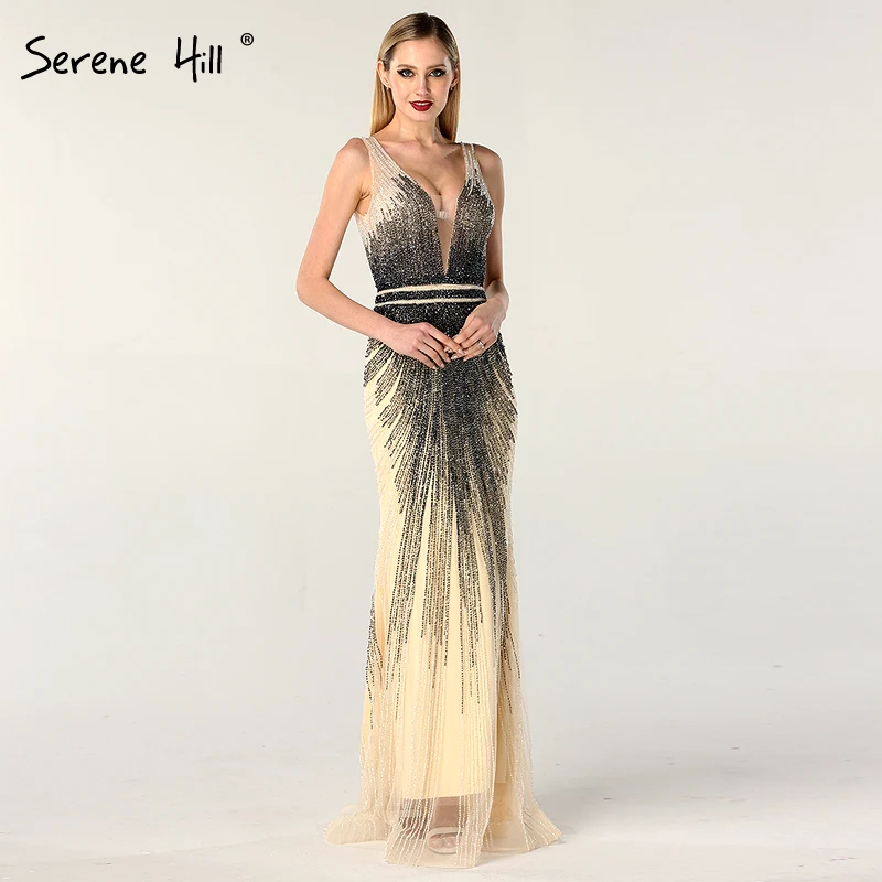 2019 Luxury Sleeveless v-Neck Sexy Evening Dresses Dubai Design Beading Evening Gowns Serene Hill LA60743
2019 Luxury Sleeveless v-Neck Sexy Evening Dresses Dubai Design Beading Evening Gowns Serene Hill LA60743
