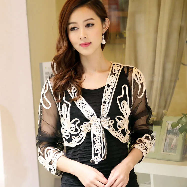Summer Female Perspective Short Shawl Jacket Coat Vintage Women Embroidery Floral Long Sleeve Lace Bolero Shrug For Party
Summer Female Perspective Short Shawl Jacket Coat Vintage Women Embroidery Floral Long Sleeve Lace Bolero Shrug For Party
