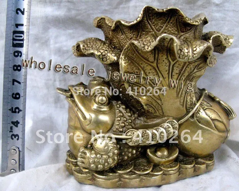 Chinese good luck The wealth mascot cabbage Jinchan ashtray bronze statue
Chinese good luck The wealth mascot cabbage Jinchan ashtray bronze statue