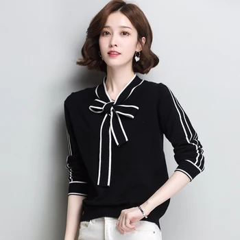Knitted bottoming shirt, thin sweater, Korean version, autumn dress, 2020 new women's long sleeved blouse.
Knitted bottoming shirt, thin sweater, Korean version, autumn dress, 2020 new women's long sleeved blouse.