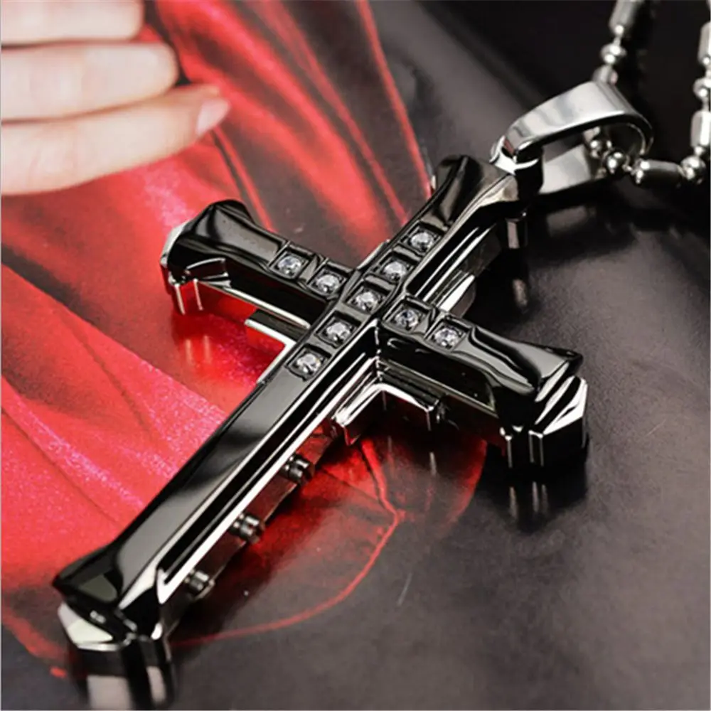 New Hot Sale Necklace for Men Jesus Crystal Cross Pendant Necklace Gold Silver and Black Cross Necklace Fashion Jewelry Gift
New Hot Sale Necklace for Men Jesus Crystal Cross Pendant Necklace Gold Silver and Black Cross Necklace Fashion Jewelry Gift