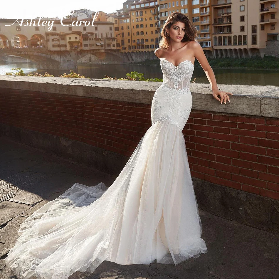 Ashley Carol Sexy Sweetheart Strapless Lace Mermaid Wedding Dress 2019 Romantic Court Train Appliques Backless Wedding Gowns
Ashley Carol Sexy Sweetheart Strapless Lace Mermaid Wedding Dress 2019 Romantic Court Train Appliques Backless Wedding Gowns