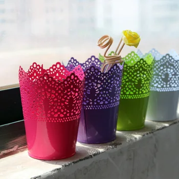 New Pretty Cut out Design Metal Plant Pot Yin Bucket Candy Color Pastoral Style Flower Pot Desk Tidy for Makeup Brush Holder
New Pretty Cut out Design Metal Plant Pot Yin Bucket Candy Color Pastoral Style Flower Pot Desk Tidy for Makeup Brush Holder