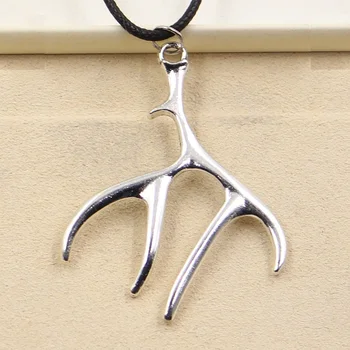 New Fashion Tibetan Silver Color Pendant Antler Deer Necklace Choker Charm Black Leather Cord Factory Price Handmade Jewelry
New Fashion Tibetan Silver Color Pendant Antler Deer Necklace Choker Charm Black Leather Cord Factory Price Handmade Jewelry