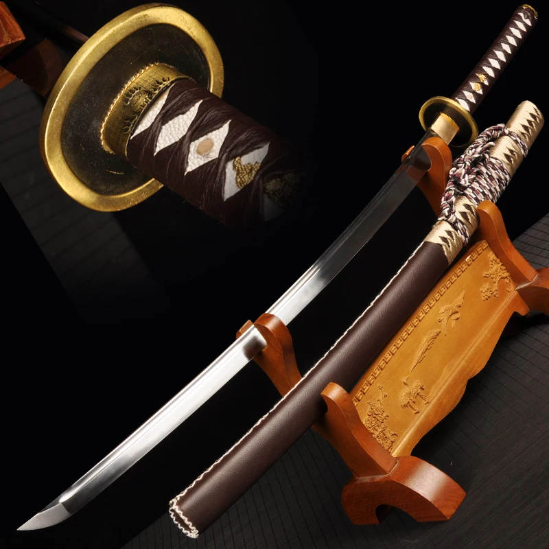 9260 Spring Steel Katana Handmade Japanese Samurai Sword Funcational real katana Full tang balde very sharp
9260 Spring Steel Katana Handmade Japanese Samurai Sword Funcational real katana Full tang balde very sharp