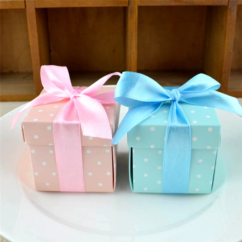 50Pcs Square Dot Paper Gable Favor Boxes with Lids and Ribbon Candy Party Wedding Supplies Birthday Wedding Party Decoration
50Pcs Square Dot Paper Gable Favor Boxes with Lids and Ribbon Candy Party Wedding Supplies Birthday Wedding Party Decoration