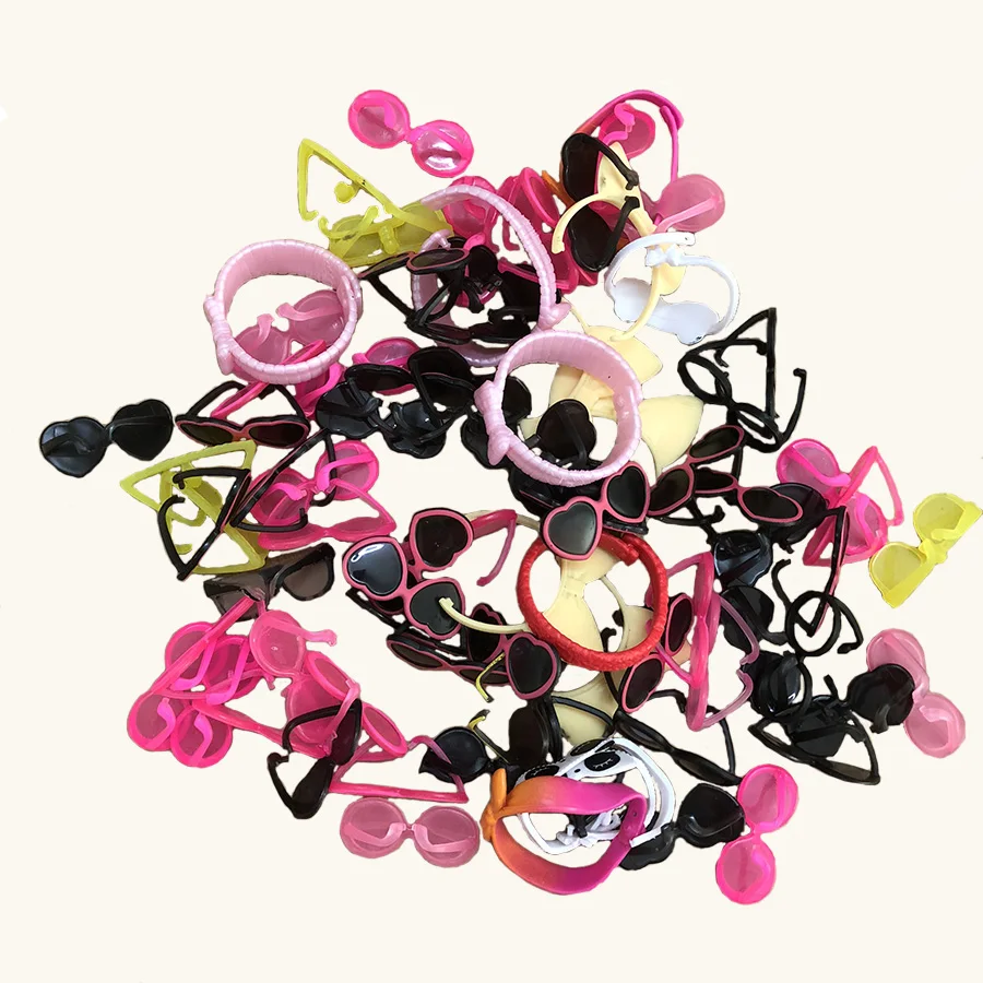 1PSC original LOL dolls Accessories glasses, hoops, bows Head ornaments Hot sale Satisfy your LOL dolls collection Drop shipping
1PSC original LOL dolls Accessories glasses, hoops, bows Head ornaments Hot sale Satisfy your LOL dolls collection Drop shipping