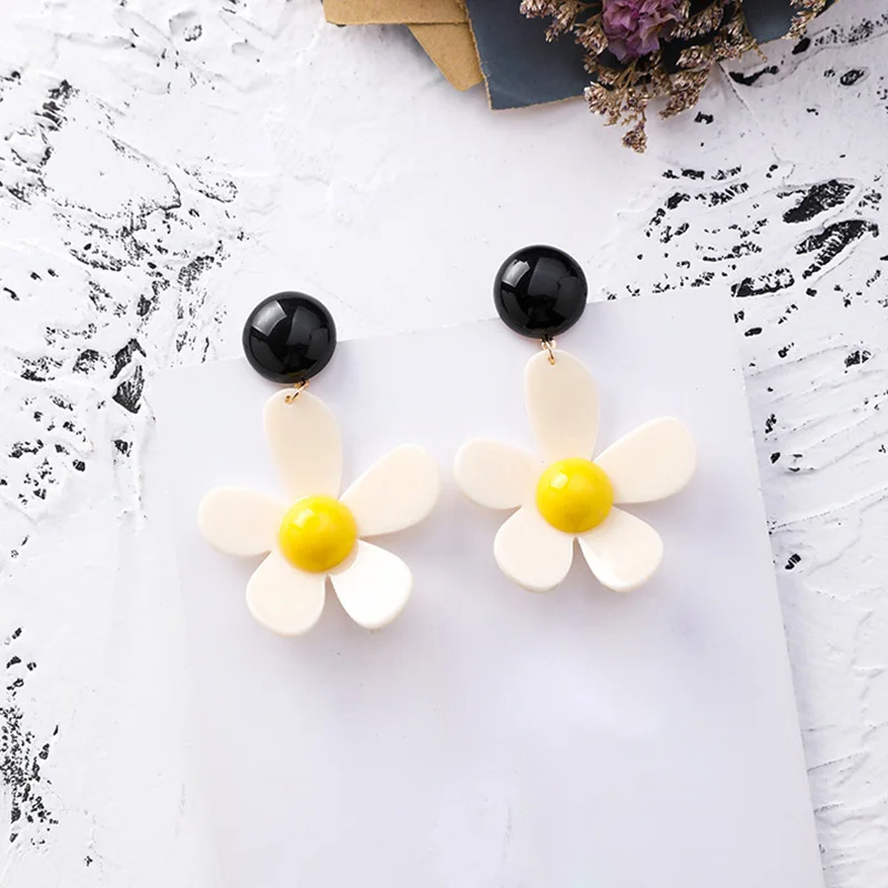 Vintage Fresh Acrylic Flower Drop Earrings For Lady Women's Cute Romantic Chic Flower Dangle Earring Statement Earring
Vintage Fresh Acrylic Flower Drop Earrings For Lady Women's Cute Romantic Chic Flower Dangle Earring Statement Earring
