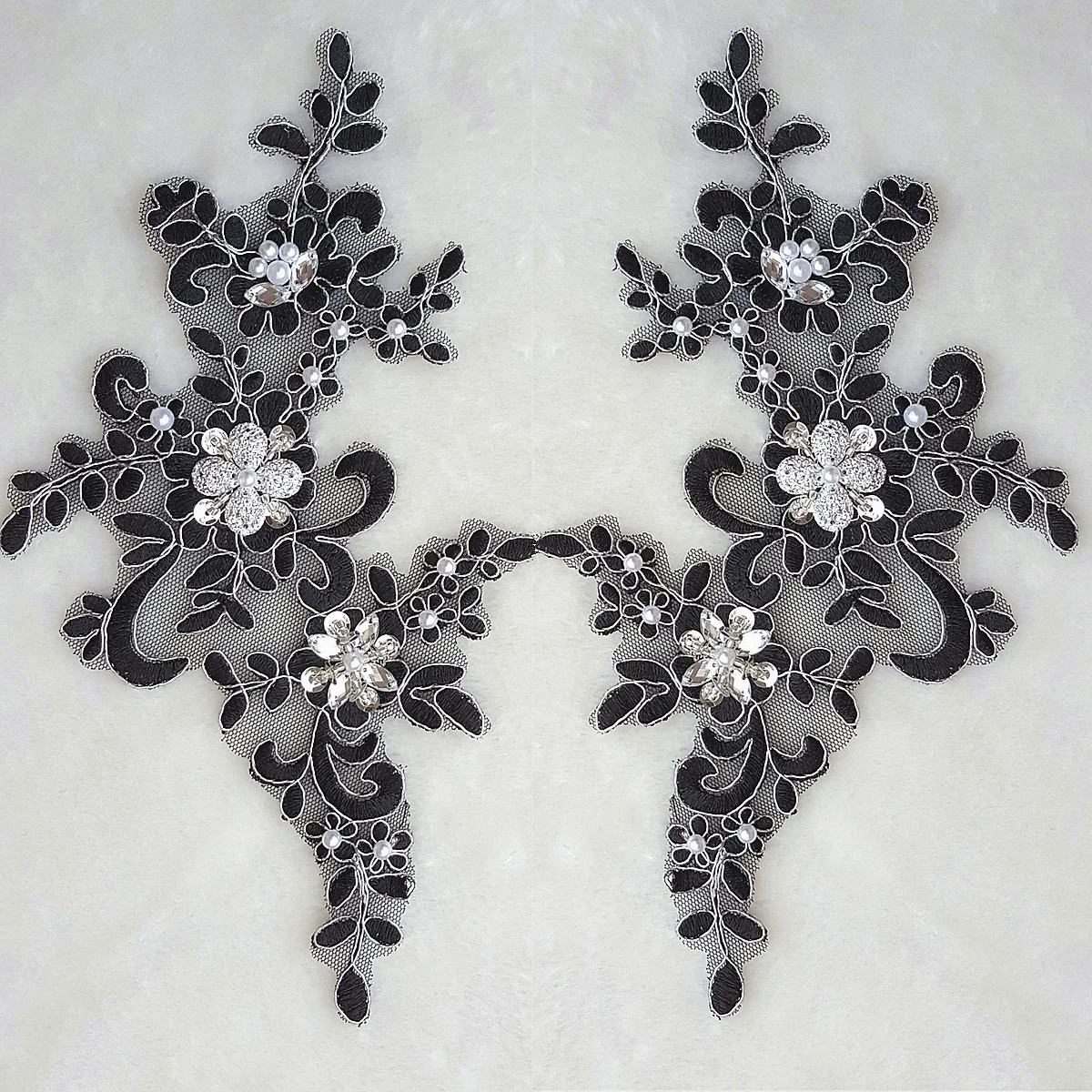 1 Pair Fine Lace Fabric Patches Embroidered Trim applique Decor Dress Decoration Black +Silver