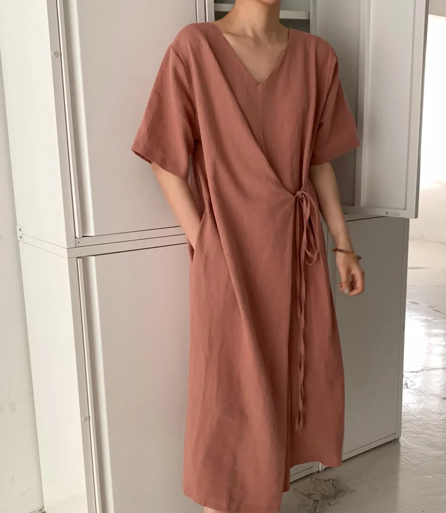 2019 Summer Women Wrap Dress with Belt Vintage Short Sleeve V-neck Loose Solid Color Elegant Ladies Casual Beach Long Vestidos
2019 Summer Women Wrap Dress with Belt Vintage Short Sleeve V-neck Loose Solid Color Elegant Ladies Casual Beach Long Vestidos