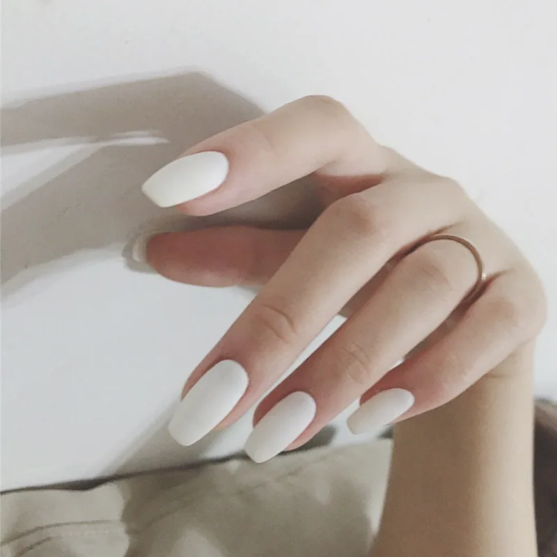 24pcs/Set Ballet White Scrub Short False Nails White Pre-design Short Round Head Full Cover Nail Tips Fnished Nail Art
24pcs/Set Ballet White Scrub Short False Nails White Pre-design Short Round Head Full Cover Nail Tips Fnished Nail Art
