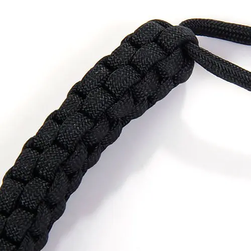 Hot weaving knife on para cord (parachute cord) Weaving Square Black --Decoration knife, flashlight, keychain, etc.
Hot weaving knife on para cord (parachute cord) Weaving Square Black --Decoration knife, flashlight, keychain, etc.
