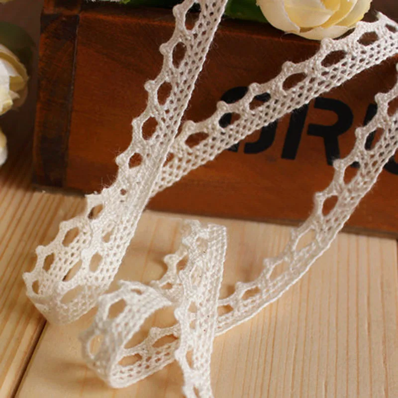 15 Yards 1cm White Beige Knitting Cotton Lace Ribbon Handmade Patchwork Scrapbook Craft for DIY Apparel Sewing Accessories
15 Yards 1cm White Beige Knitting Cotton Lace Ribbon Handmade Patchwork Scrapbook Craft for DIY Apparel Sewing Accessories