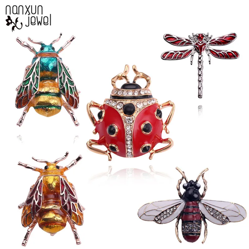 Delicate Little Bee Ladybug Dragonfly Brooch Crystal Rhinestone Enamel Pin Women's Brooches Clothes Accessories jewelery Gifts
Delicate Little Bee Ladybug Dragonfly Brooch Crystal Rhinestone Enamel Pin Women's Brooches Clothes Accessories jewelery Gifts