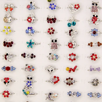 new 2017 Wholesale Mix 50pcs Wholesale Jewelry Lots Mixed Lots Crystal Rhinestone Kid Children Rings A birthday present
new 2017 Wholesale Mix 50pcs Wholesale Jewelry Lots Mixed Lots Crystal Rhinestone Kid Children Rings A birthday present
