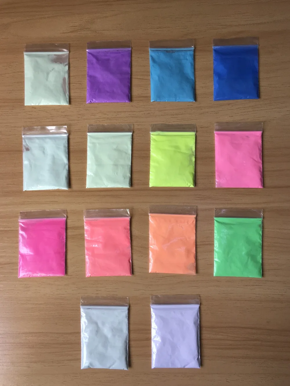 Fluorescent Bright Glow in the Dark Powder Paint Luminous Pigment Graffiti Photoluminescent Dust Coating DIY for Nail Body Paint
Fluorescent Bright Glow in the Dark Powder Paint Luminous Pigment Graffiti Photoluminescent Dust Coating DIY for Nail Body Paint