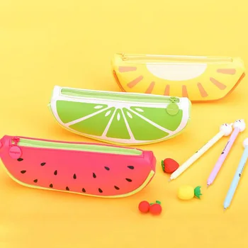 1pc/lot Kawaii fruit series pencils bag New storage stationery pencil pen bag Office zakka school supplies (tt-2507)
1pc/lot Kawaii fruit series pencils bag New storage stationery pencil pen bag Office zakka school supplies (tt-2507)