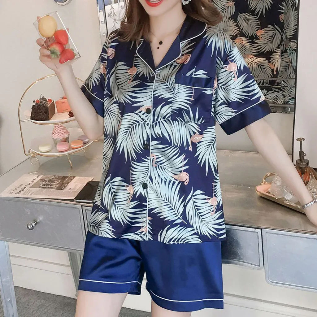 High Quality 2019 WAVMIT Short Sleeve Pajamas Silk Set 2 Pcs Set Women Sleepwear Sexy Nightwear for Women Sleepwear Short Pant
High Quality 2019 WAVMIT Short Sleeve Pajamas Silk Set 2 Pcs Set Women Sleepwear Sexy Nightwear for Women Sleepwear Short Pant