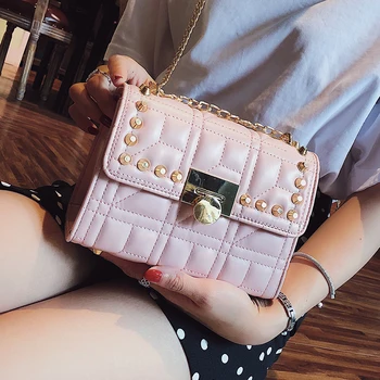ETAILL Diamond Lattice Rivet Flap Women Messenger Bag Quilted Cross body Bag PU Leather Plaid New Fashion Woman Crossbody Bag
ETAILL Diamond Lattice Rivet Flap Women Messenger Bag Quilted Cross body Bag PU Leather Plaid New Fashion Woman Crossbody Bag