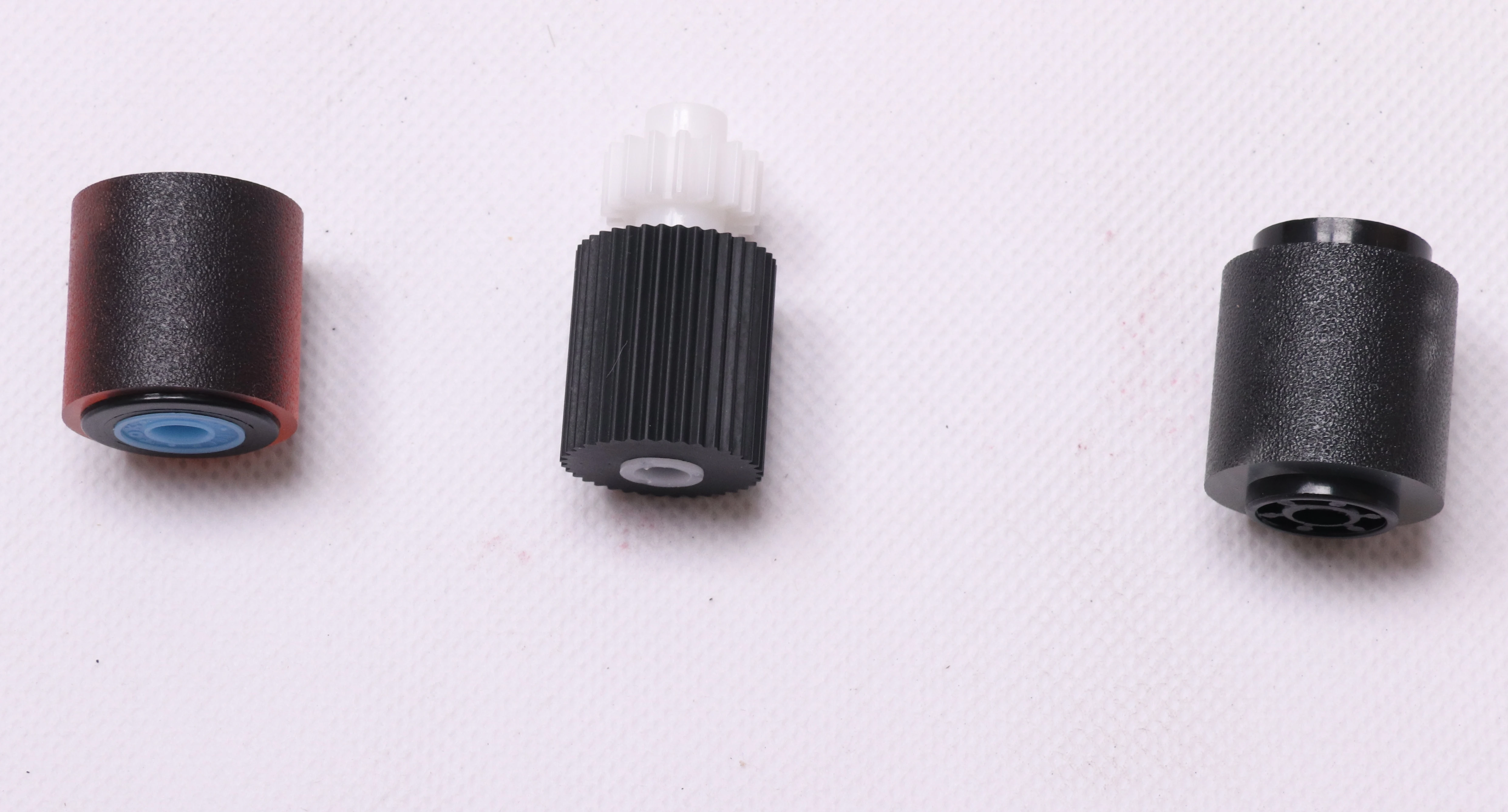 New Original (3pcs/set)2FB06080 2FB06040 2FB06060 For Kyocera TA620 820 KM-6030 8030 paper feed roller kit
New Original (3pcs/set)2FB06080 2FB06040 2FB06060 For Kyocera TA620 820 KM-6030 8030 paper feed roller kit