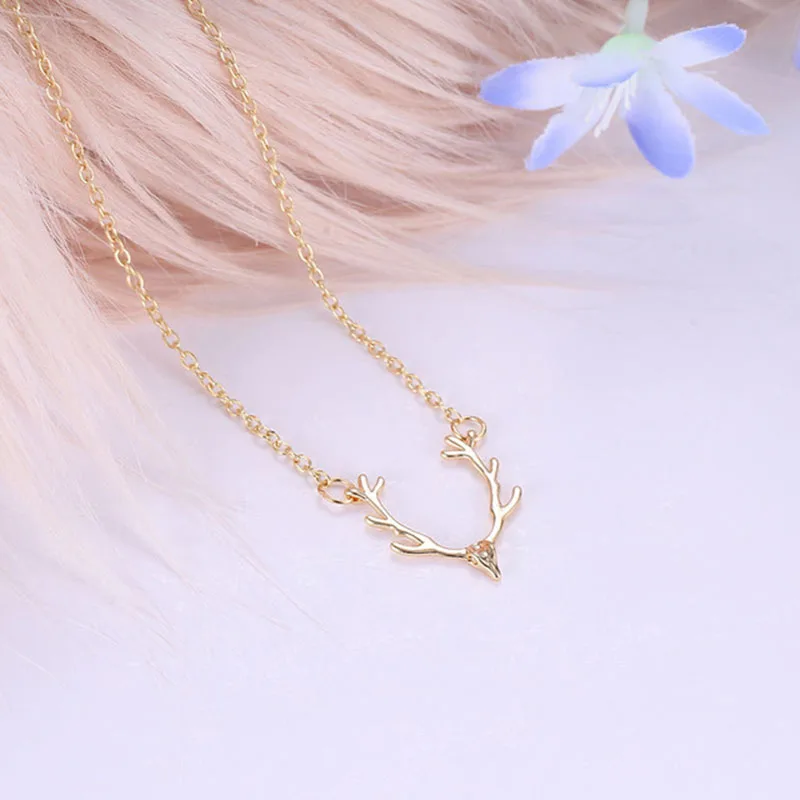 Christmas-elk-Antler-Necklace-Women-Charm-Simple-Cute-Necklaces-Jewelry-Womens-Accessorie-Short---Chain.jpg_640x640 (1)