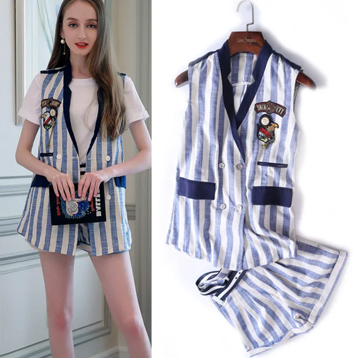 With Belt! Summer Twin Set Women Linen Stripped Sleeveless Embroidery Appliques Vest Top + Open Leg Short Pants Suits NS75
With Belt! Summer Twin Set Women Linen Stripped Sleeveless Embroidery Appliques Vest Top + Open Leg Short Pants Suits NS75