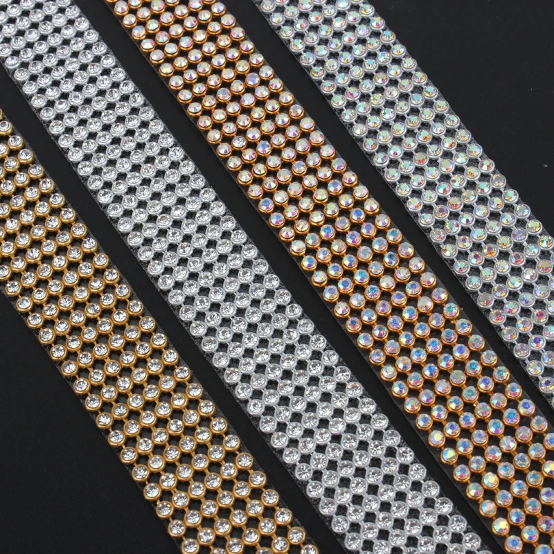 1.2m 6 Rows Diamond Hotfix Rhinestone Mesh Banding Chain with silver Aluminum base crystal trim mesh for garment
1.2m 6 Rows Diamond Hotfix Rhinestone Mesh Banding Chain with silver Aluminum base crystal trim mesh for garment