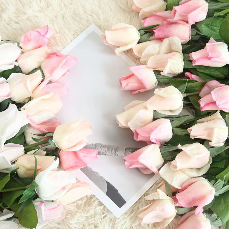 1PC Moisturizes Roses Artificial Flower Buds Home Decoration Flowers Artificial Arrangements Fake Flowers For Wedding/Hanging
1PC Moisturizes Roses Artificial Flower Buds Home Decoration Flowers Artificial Arrangements Fake Flowers For Wedding/Hanging