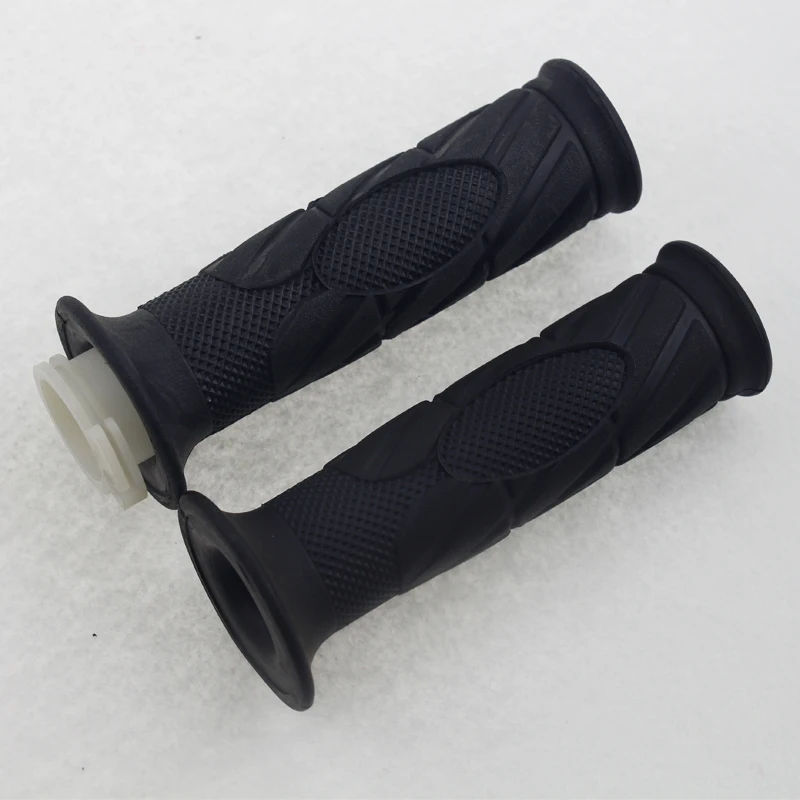 SCOOTER Grips Grip Set w/ Single Throttle Cable Tube Sleeve 50cc 150cc CF-Moto New
SCOOTER Grips Grip Set w/ Single Throttle Cable Tube Sleeve 50cc 150cc CF-Moto New