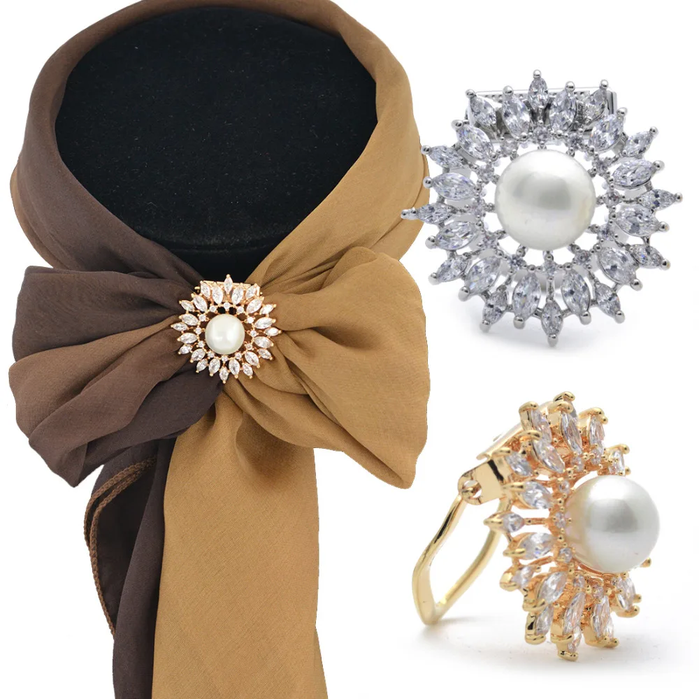 Spot zircon high-end fashion new round pearl scarf buckle Wild clothes clip silk scarf factory outlet
Spot zircon high-end fashion new round pearl scarf buckle Wild clothes clip silk scarf factory outlet