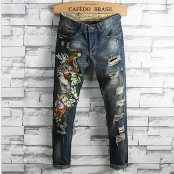 Mens Spring Jeans Mens New Fashion Casual Straight Hole Embroidery Moto&Biker Denim Pants High Quality Ripped Jeans For Men
Mens Spring Jeans Mens New Fashion Casual Straight Hole Embroidery Moto&Biker Denim Pants High Quality Ripped Jeans For Men