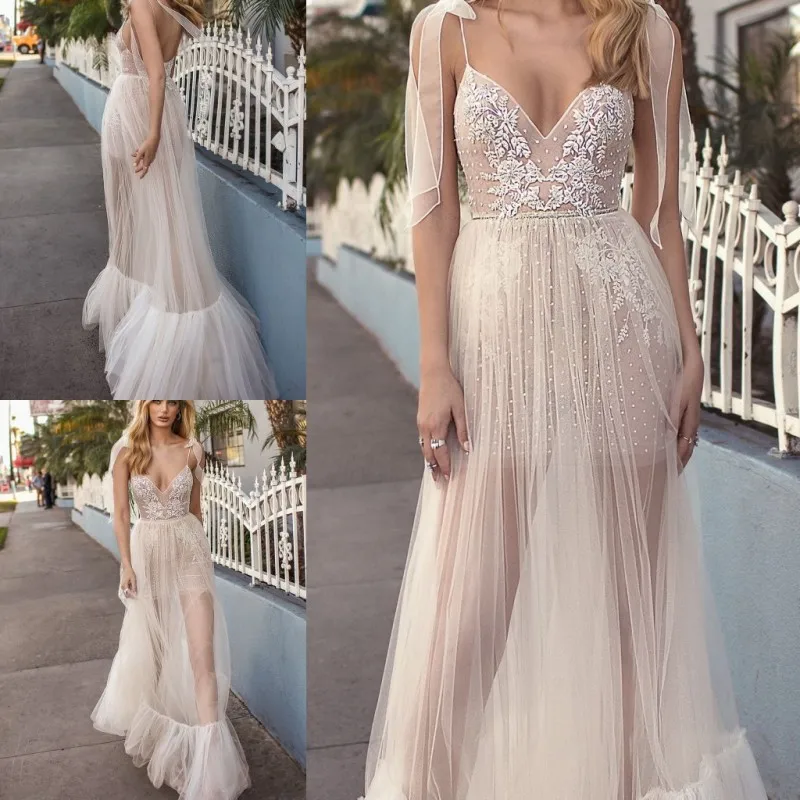 Spaghetti Straps Beach Wedding Dress 2019 Lace Appliques Illusion Boho Bridal Gowns Vestido De Novia
Spaghetti Straps Beach Wedding Dress 2019 Lace Appliques Illusion Boho Bridal Gowns Vestido De Novia