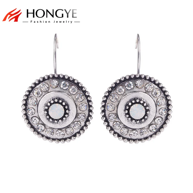 Bijoux Ethnic Vintage Silver Earrings Simple Crystal Zircon Beads Charms Statement Clip on Stud Earrings for Women Girl Jewelry
Bijoux Ethnic Vintage Silver Earrings Simple Crystal Zircon Beads Charms Statement Clip on Stud Earrings for Women Girl Jewelry