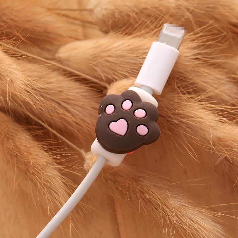 2 pcs/lot Cartoon Protector For Cable iPhone Cord Saver Cover For iPhone 4 4S 5 5S SE 5C 6 7 8 X Plus Protective Sleeve cases
2 pcs/lot Cartoon Protector For Cable iPhone Cord Saver Cover For iPhone 4 4S 5 5S SE 5C 6 7 8 X Plus Protective Sleeve cases