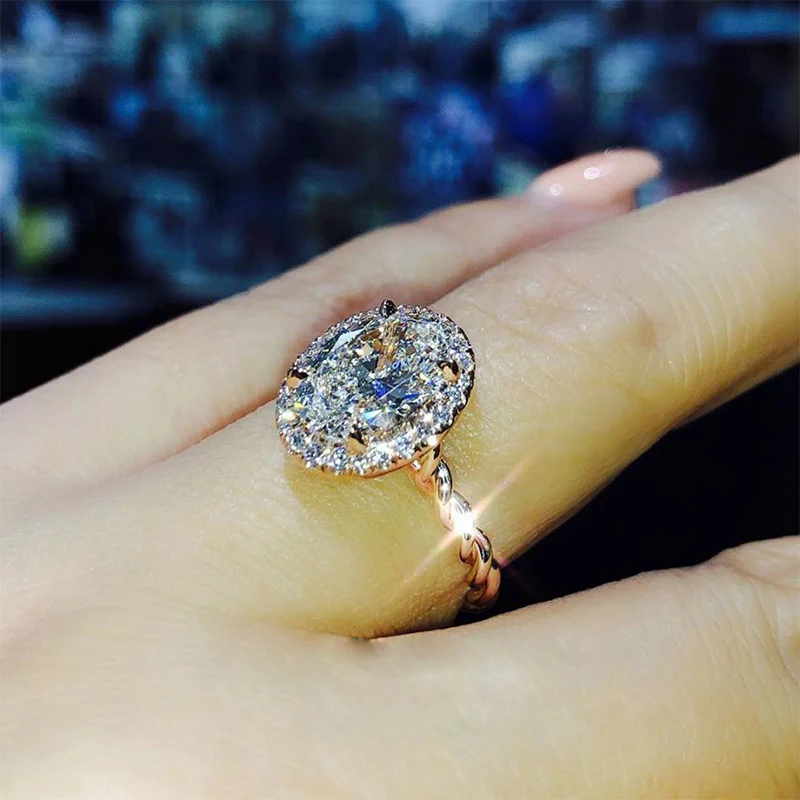 Luxury 4 ct Big Oval Cut AAAAA Zircon S925 Sterling Silver Ring with Micro Paved CZ Ring for Women Fashion Jewelry Female Rings
Luxury 4 ct Big Oval Cut AAAAA Zircon S925 Sterling Silver Ring with Micro Paved CZ Ring for Women Fashion Jewelry Female Rings