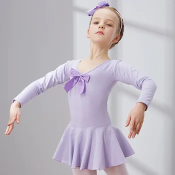 (10 set-Top suit&Pant&skirt&Shoes) purple conjoined skirt with white pant and shoes Girls dancing practice
(10 set-Top suit&Pant&skirt&Shoes) purple conjoined skirt with white pant and shoes Girls dancing practice
