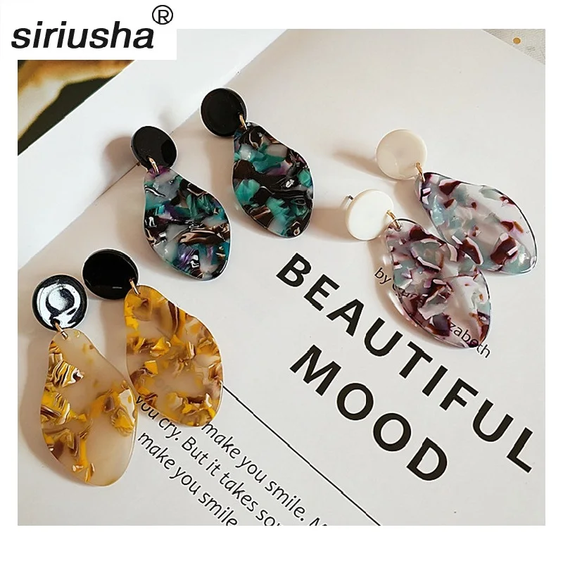 New Irregular Contrast Color Leaves Earrings Acrylic Acrylic Resin Color Pattern Earrings Instafamous Simple Wholesale S047
New Irregular Contrast Color Leaves Earrings Acrylic Acrylic Resin Color Pattern Earrings Instafamous Simple Wholesale S047