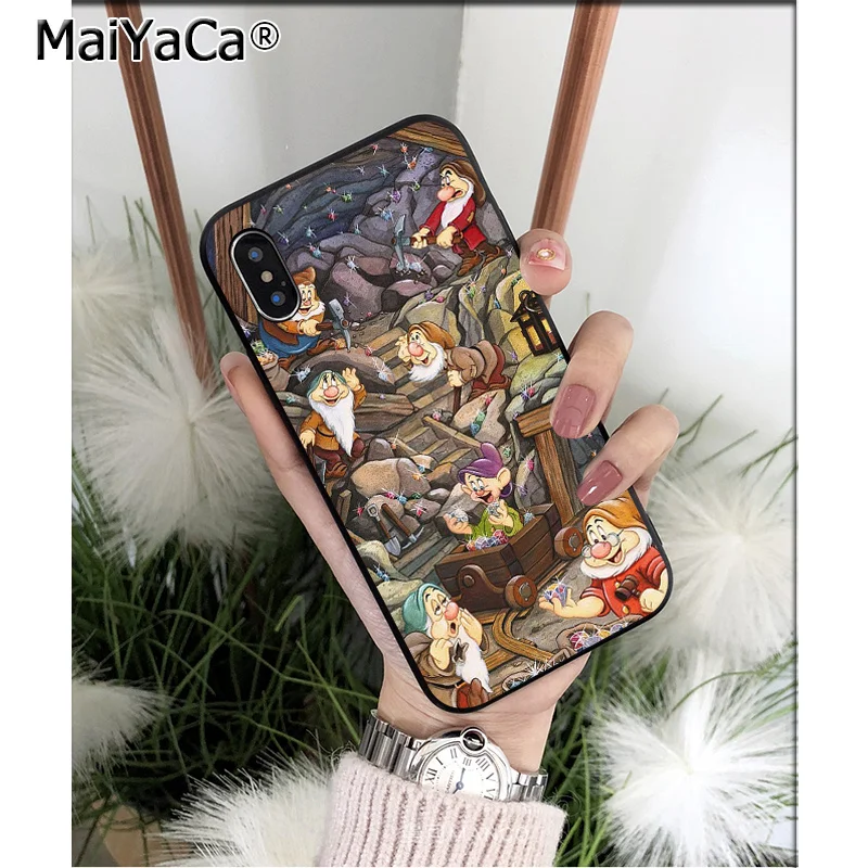 Cartoon snow white