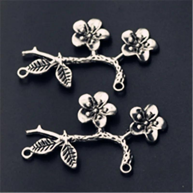 WKOUD 4pcs Silver Color Branch Plum Blossom Charm Necklace Bracelet DIY Metal Ornament Alloy Connectors A843
WKOUD 4pcs Silver Color Branch Plum Blossom Charm Necklace Bracelet DIY Metal Ornament Alloy Connectors A843