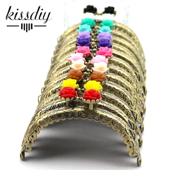 KISSDIY 20pcs 8.5 CM Rose Pattern Purse Frame Bag Kiss Clasp antique Bronze Arc shape Lace Metal DIY Bag Accessories
KISSDIY 20pcs 8.5 CM Rose Pattern Purse Frame Bag Kiss Clasp antique Bronze Arc shape Lace Metal DIY Bag Accessories