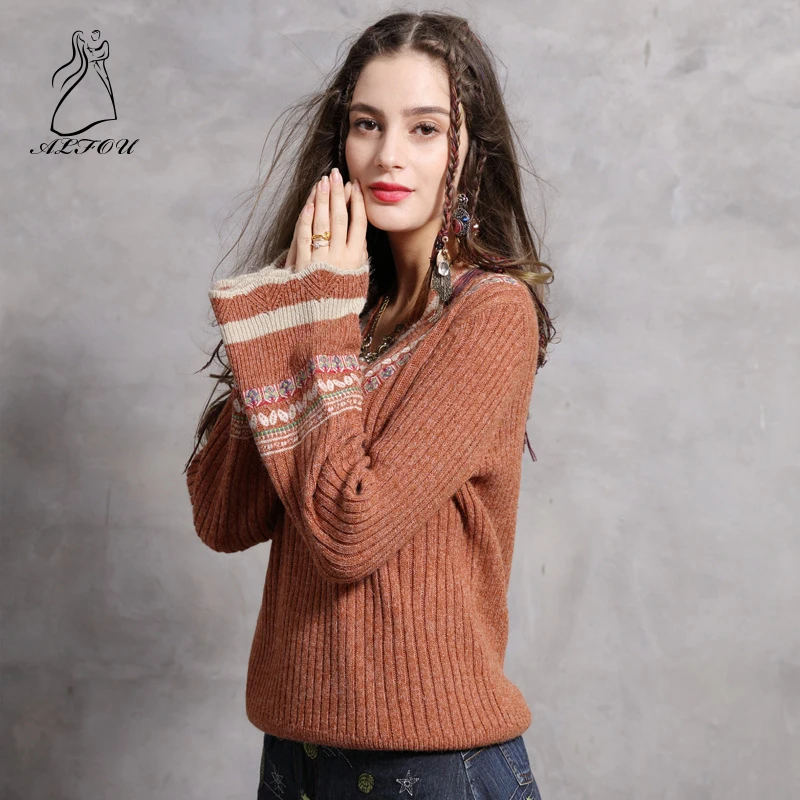 Brand Women's 2019 Winter New Trumpet Sleeve Bottoming Shirt Retro Embroidery Loose Sweater Jumpers Slim Thin Warm Sweater
Brand Women's 2019 Winter New Trumpet Sleeve Bottoming Shirt Retro Embroidery Loose Sweater Jumpers Slim Thin Warm Sweater