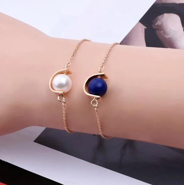 2018 Women's Vintage Style Blue White Beads Bracelets Jewelry Imitation Pearl Personality Semi-Circular Geometry Bracelet 1pcs
2018 Women's Vintage Style Blue White Beads Bracelets Jewelry Imitation Pearl Personality Semi-Circular Geometry Bracelet 1pcs