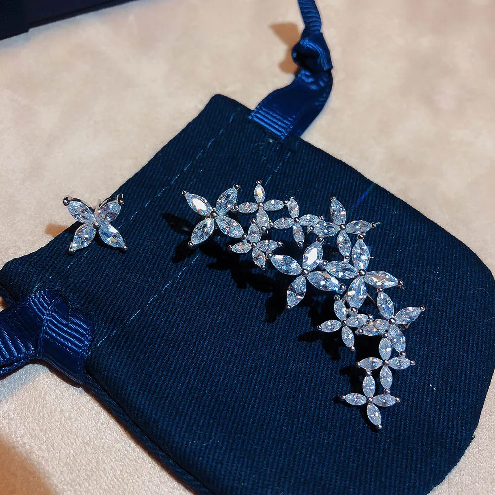 Stars The new hot S925 pure silver asymmetric Ear buckle fashion jewelryu popular female Sweet Enchanting White Gold earring
Stars The new hot S925 pure silver asymmetric Ear buckle fashion jewelryu popular female Sweet Enchanting White Gold earring