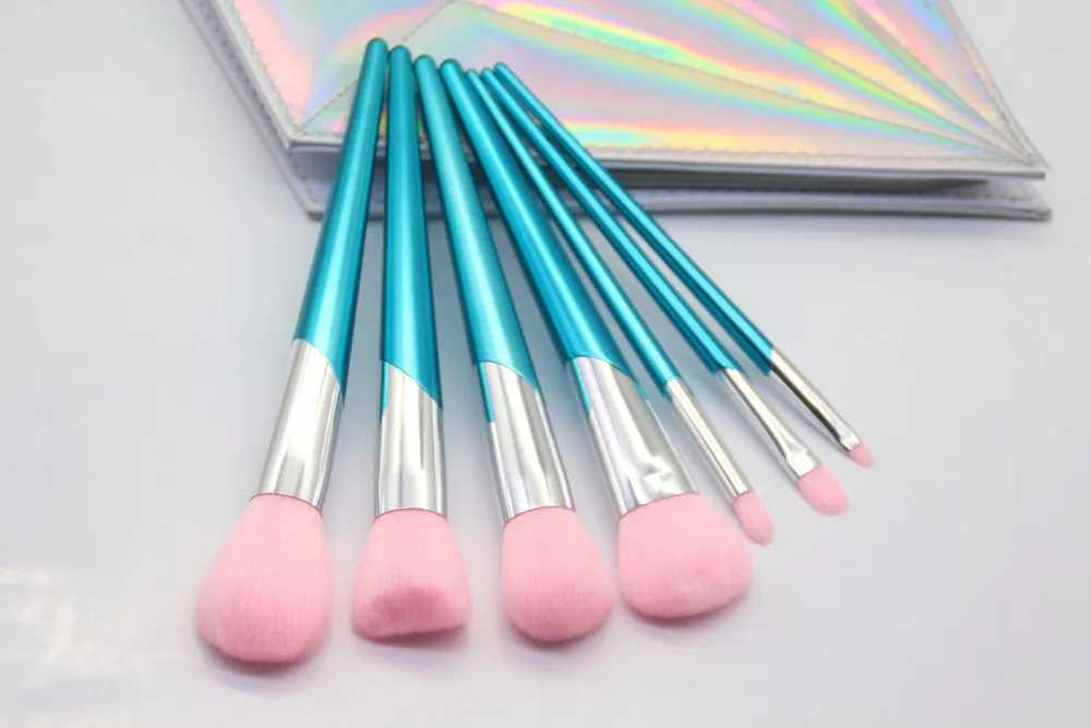 7Pcs/set Makeup Brushes Blue Handle Cosmetic Make Up Tools Pink Hair Contour Concealer Powder Foundation Brush
7Pcs/set Makeup Brushes Blue Handle Cosmetic Make Up Tools Pink Hair Contour Concealer Powder Foundation Brush