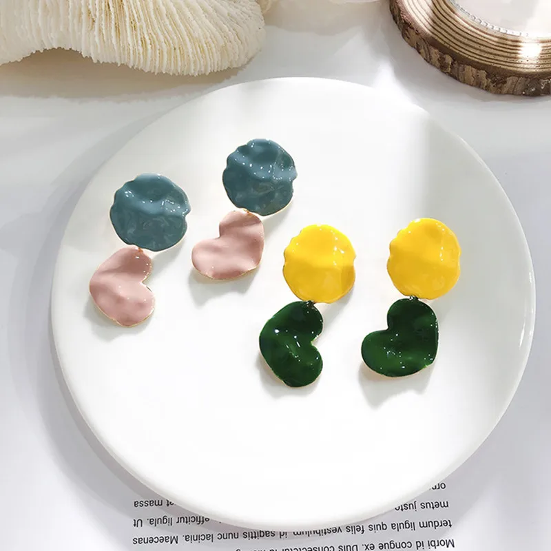 Dominated 2019 fashion irregular geometric metal circular stitching contracted heart-shaped multicolor Drop earrings Women
Dominated 2019 fashion irregular geometric metal circular stitching contracted heart-shaped multicolor Drop earrings Women