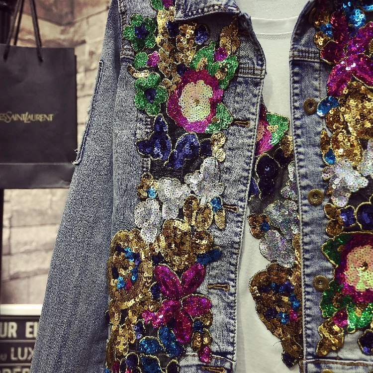 2018 Spring Jacket Women Denim Embroidery Rose Floral Beading Pearl Sequin Patch Epaulet Ripped Hole Bomber Denim Jacket 20