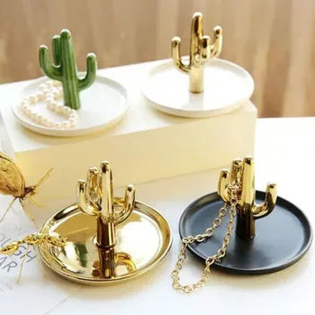 Nordic Golden Cactus Ceramic Jewelry Plate Export Ring Necklace Jewelry Tray Storage Creative Decoration Figurines Miniatures
Nordic Golden Cactus Ceramic Jewelry Plate Export Ring Necklace Jewelry Tray Storage Creative Decoration Figurines Miniatures