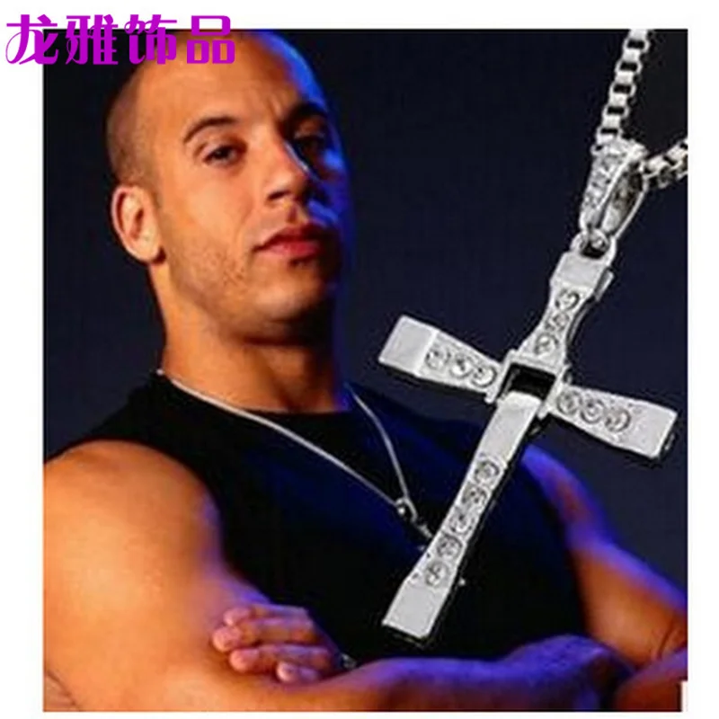 European and American Jewelry Torredo Speed and Passion 8 Pendant Cross Necklace Men's Necklace
European and American Jewelry Torredo Speed and Passion 8 Pendant Cross Necklace Men's Necklace